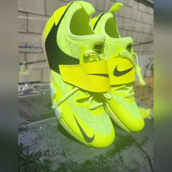 NEW Origin.Nike Pole Vault Elite Track Shoes YES SPIKES DR9926-700 Size 9.5 Volt - Picture 7 of 12